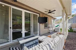 27462 Tyrrhenian, Menifee, CA 92585 - Photo 38