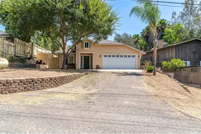 1311 E Mission, Fallbrook, CA 92028 - Photo 2