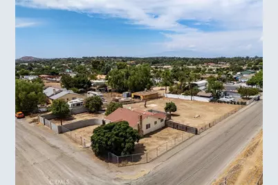 19482 Ray Ave, Riverside, CA 92508 - Photo 4
