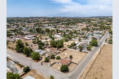 19482 Ray Ave, Riverside, CA 92508 - Photo 34