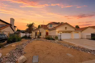 42806 Avenida Tigre, Hemet, CA 92544 - Photo 2