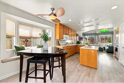 40643 Via Jalapa, Murrieta, CA 92562 - Photo 16