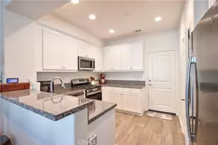 41987 Isadora, Murrieta, CA 92562 - Photo 8