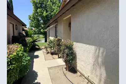 1364 Sierra Seneca Drive, San Jacinto, CA 92583 - Photo 2