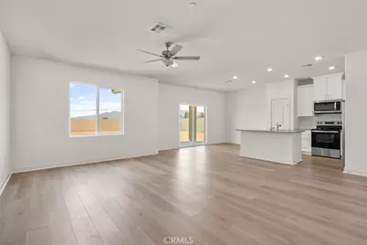 14896 Desert Lily Court, Apple Valley, CA 92307 - Photo 2