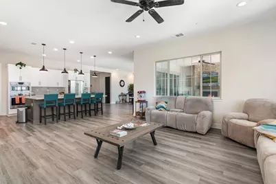11523 Explorer Court, Corona, CA 92883 - Photo 8