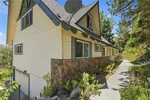 943 Nadelhorn Dr, Lake Arrowhead, CA 92352 - Photo 6