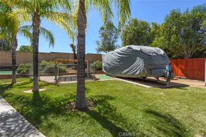 32720 Royal Oak Ln, Lake Elsinore, CA 92530 - Photo 24
