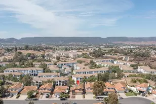 25077 Via Las Lomas, Murrieta, CA 92562 - Photo 6