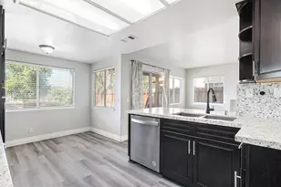 25077 Via Las Lomas, Murrieta, CA 92562 - Photo 22