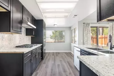 25077 Via Las Lomas, Murrieta, CA 92562 - Photo 22