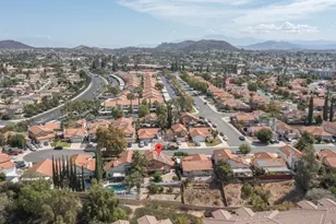 25077 Via Las Lomas, Murrieta, CA 92562 - Photo 8