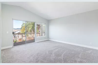 25077 Via Las Lomas, Murrieta, CA 92562 - Photo 32