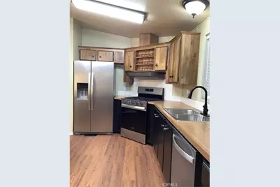 1300 W Menlo Avenue #200, Hemet, CA 92543 - Photo 10