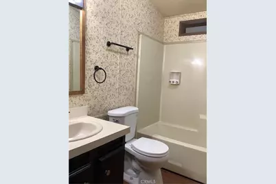 1300 W Menlo Avenue #200, Hemet, CA 92543 - Photo 26
