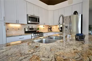 31730 Via Cordoba, Temecula, CA 92592 - Photo 6