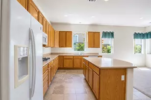 987 Avenal, Beaumont, CA 92223 - Photo 8