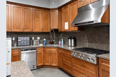 987 Avenal, Beaumont, CA 92223 - Photo 36