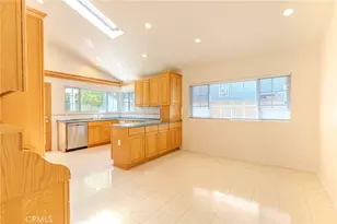 18530 Newbrook Cir, Cerritos, CA 90703 - Photo 28