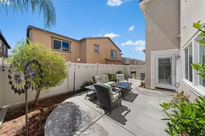 24289 Bay Laurel Avenue, Murrieta, CA 92562 - Photo 26