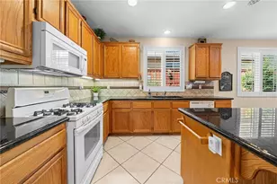8840 Duval Ln, Hemet, CA 92545 - Photo 18