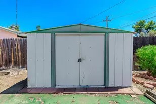 40225 Frances Ln, Hemet, CA 92543 - Photo 22