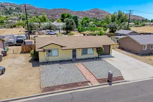 40225 Frances Ln, Hemet, CA 92543 - Photo 26