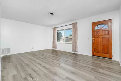 40225 Frances Lane, Hemet, CA 92543 - Photo 6