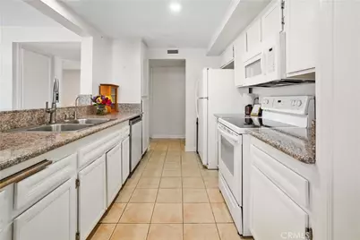 1040 E Washington #20, Escondido, CA 92025 - Photo 8