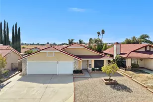 1489 S Palm Ave, Hemet, CA 92543 - Photo 2