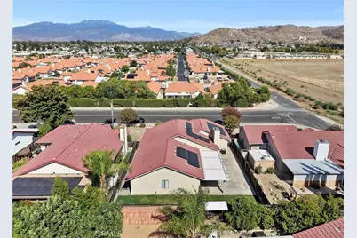 1489 S Palm Avenue, Hemet, CA 92543 - Photo 4