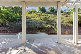 33421 Barrington Dr, Temecula, CA 92592 - Photo 40