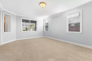 33421 Barrington Dr, Temecula, CA 92592 - Photo 4