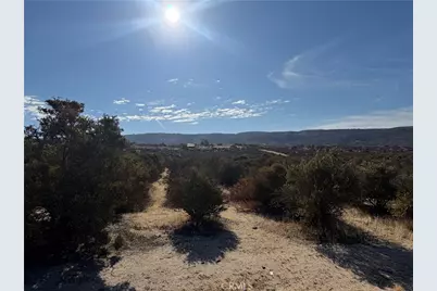 44530 Lewis Valley, Hemet, CA 92544 - Photo 8