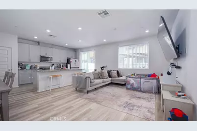 40262 Birchfield #157, Temecula, CA 92591 - Photo 4