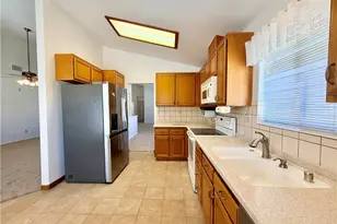 1874 Ash Tree Ln, Hemet, CA 92545 - Photo 10