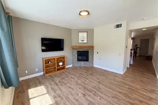 33193 Romance, Temecula, CA 92592 - Photo 10
