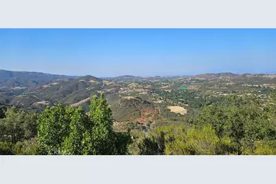 41420 Hacienda Drive, Murrieta, CA 92562 - Photo 18