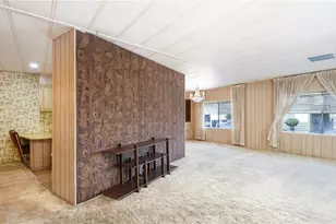 725 W Thornton, Hemet, CA 92543 - Photo 10