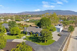 33747 Madera De Playa, Temecula, CA 92592 - Photo 2