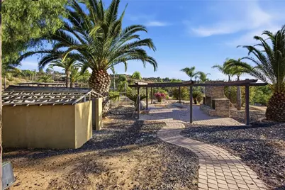 38311 Chaparral Dr, Temecula, CA 92592 - Photo 40