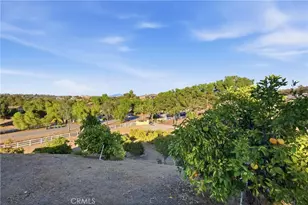 38311 Chaparral Dr, Temecula, CA 92592 - Photo 36