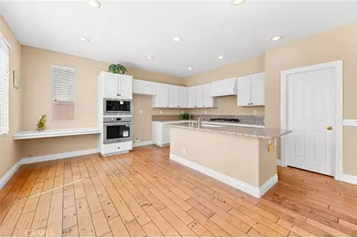 30975 Brassie Ln, Temecula, CA 92591 - Photo 10