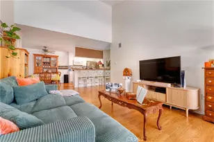 24518 Nicklaus Dr, Valencia, CA 91355 - Photo 4