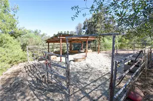 6051 Rainbow Heights, Fallbrook, CA 92028 - Photo 10