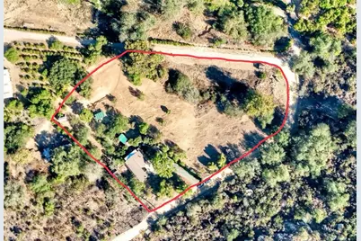 6051 Rainbow Heights, Fallbrook, CA 92028 - Photo 2