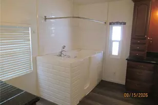 38170 Calle Arrebol, Murrieta, CA 92563 - Photo 10