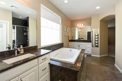 37698 Golden Eagle, Murrieta, CA 92563 - Photo 42