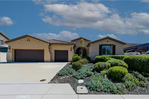 37698 Golden Eagle, Murrieta, CA 92563 - Photo 4