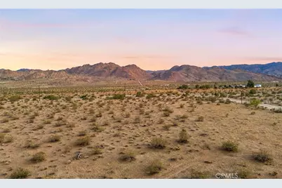 62941 Desert Trail, Joshua Tree, CA 92252 - Photo 2